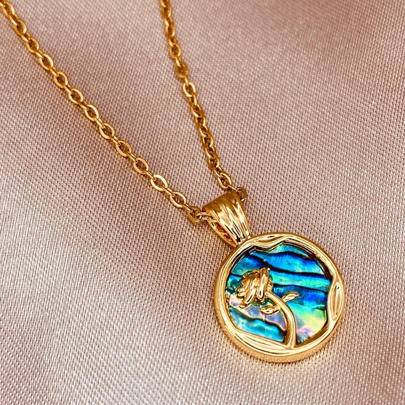 Luzy Jewelry Jewelry - Elegant Both Sides Abalone 3D Flower Small Coin Pendant Dainty Chain Necklace